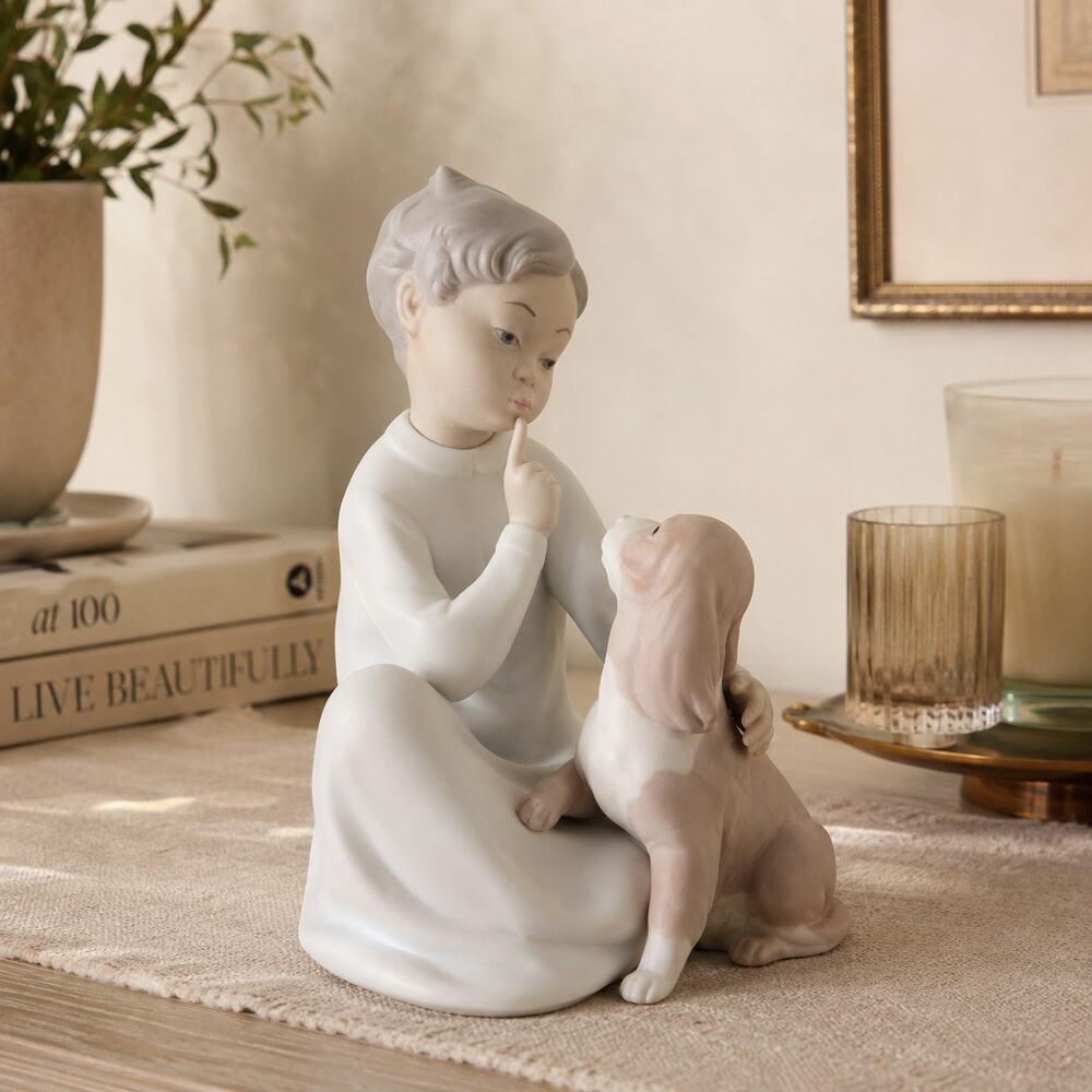 Lladró 4522 Boy With Dog Shhh Quietly Now Matte Porcelain Figurine Spain